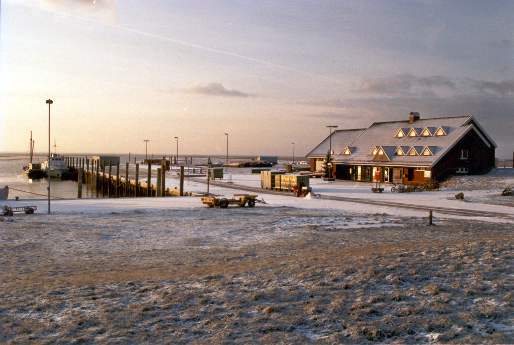 verschneiter Hafen
